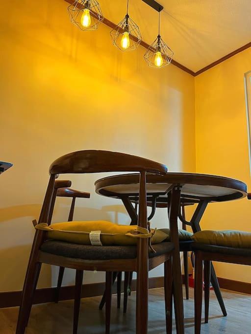 Cozy Unit In Zone Vill Condominium-montinola Subdivision * Baguio City