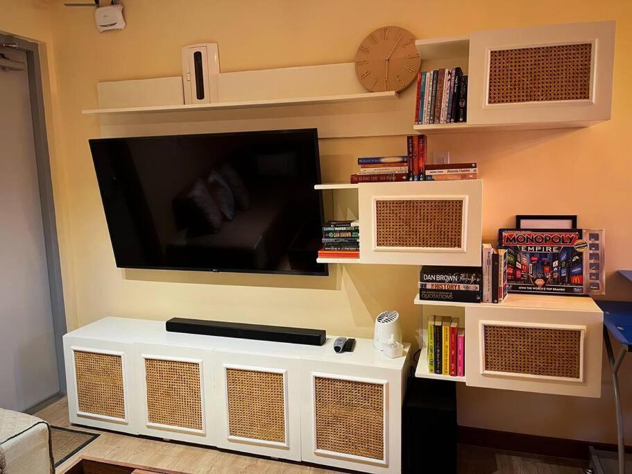 Cozy Unit In Zone Vill Condominium-montinola Subdivision Apartment