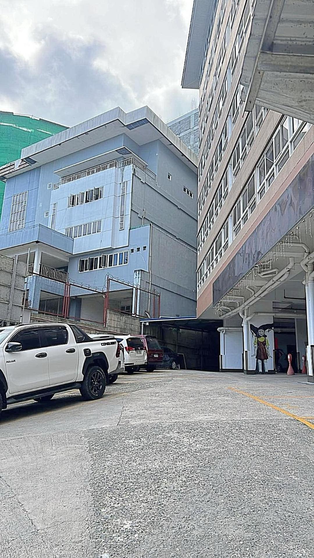 Cozy Unit In Zone Vill Condominium-montinola Subdivision